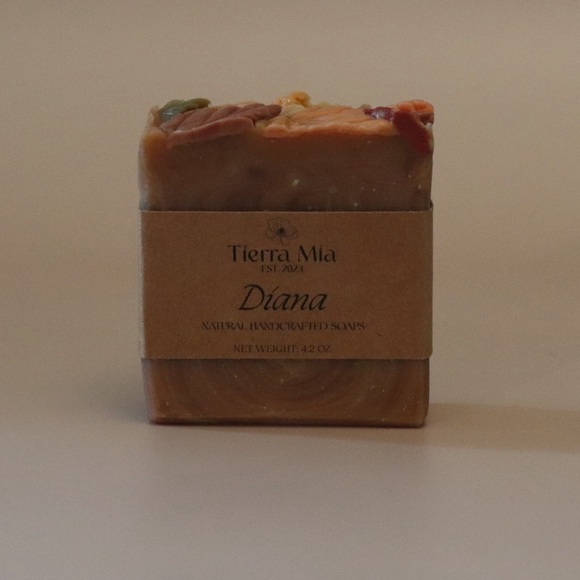 “Diana”Handcrafted Autumn Falling Leaves Artisan Soap - Picture 2 of 7